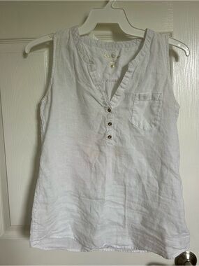 Lilly Pulitzer White Sleeveless Linen Henley Tank Top